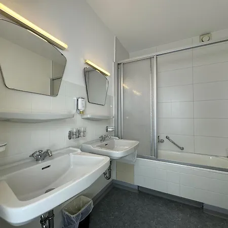 Aparthotel Schwarzwald Panorama Bad Wildbad Room photo